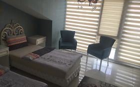 Montino Hotel